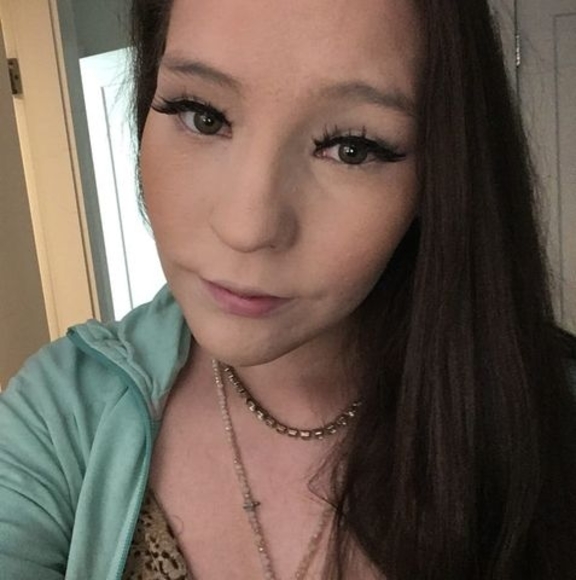 Meet your Posher, Holly - Picture 1 of 1